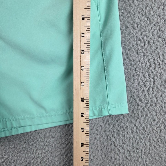 HUK Shorts Men XL Green Stretch Performance Fishing Pursuit - Picture 5 of 9